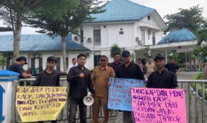 Dugaan Korupsi Dinas SDABMBK Deli Serdang, GEMPI Sumut Gelar Aksi Unjuk Rasa