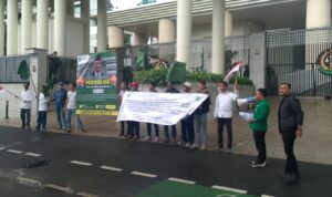 HIMMAH DKI Jakarta Desak Kejagung Tangkap Agus Gumiwang Kartasasmita Terkait Dugaan Tipikor Fasilitas Impor Garam