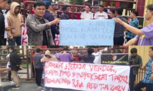 BERAPI-API!!! GMPET-SU UNJUK RASA DI POLDA SUMUT MENDESAK SEGERA PERIKSA DUGAAN MARK UP PENGADAAN PUPUK DI WILAYAH HUKUM POLRES TAPSEL 