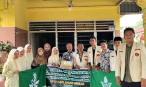 Takjil On The Road, PCPM Sunggal dan PCNA Sunggal Berbagi Kebahagiaan Dan Keberkahan di Bulan Suci Ramadhan 1446 Hijriyah