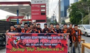 Pimpinan Anak Ranting III PP Kelurahan Silalas Medan Barat Sukses Berbagi Kebaikan 300 Paket Takjil Penuh Kebersamaan 